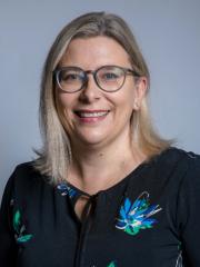 Professor Lisa Featherstone