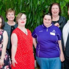 Research assistants Mia Johnston, Alana Pettigrew, Rebecca Flanaghan and Michael Cox (L to R), with Assoc. Prof. Rhonda Faragher and Dr Jan Lloyd (behind).
